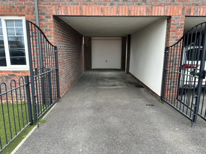 Photo of Somerley Drive, Gatwick, RH10