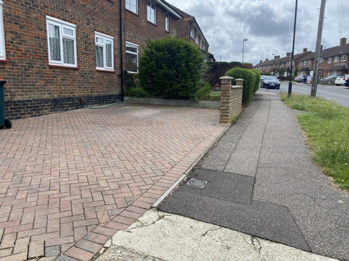 Photo of Spring Plat, Gatwick, RH10