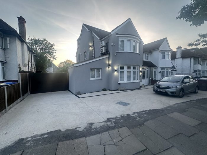 Photo of Forty Avenue, Brent, HA9