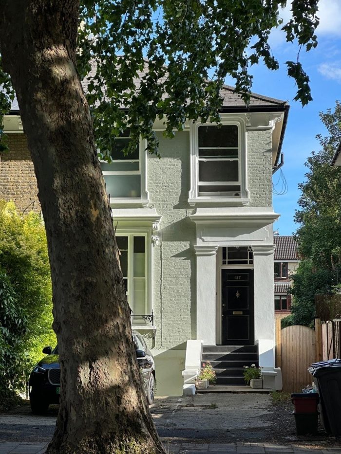 Photo of Chiswick High Road, Ealing, W4