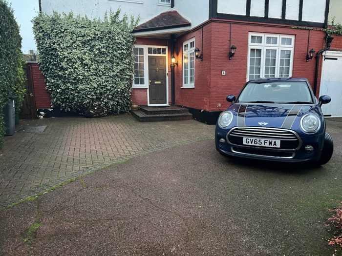 Photo of Heather Walk, Barnet, HA8