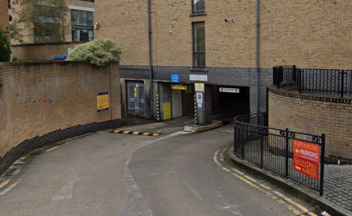 Photo of Ferry Quays, Richmond, TW8