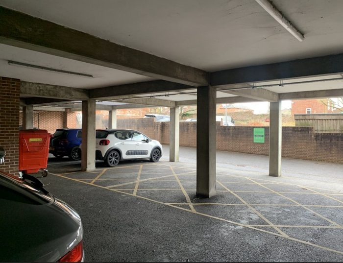 Photo of Regus Newbury, West Berkshire, RG14