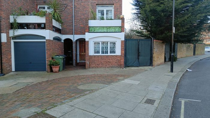 Photo of Bransdale Close, Kilburn, NW6