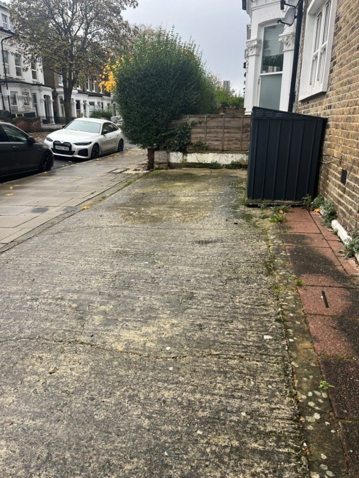 Photo of Gloucester Drive, Finsbury Park, N4