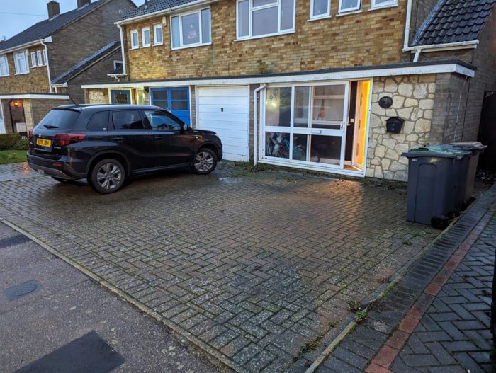 Photo of Beaconsfield, Luton, LU2