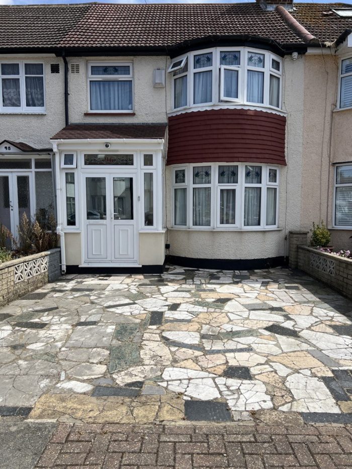 Photo of Monks Park, Willesden, HA9