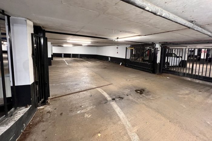 Photo of Mondial Way, Heathrow, UB3