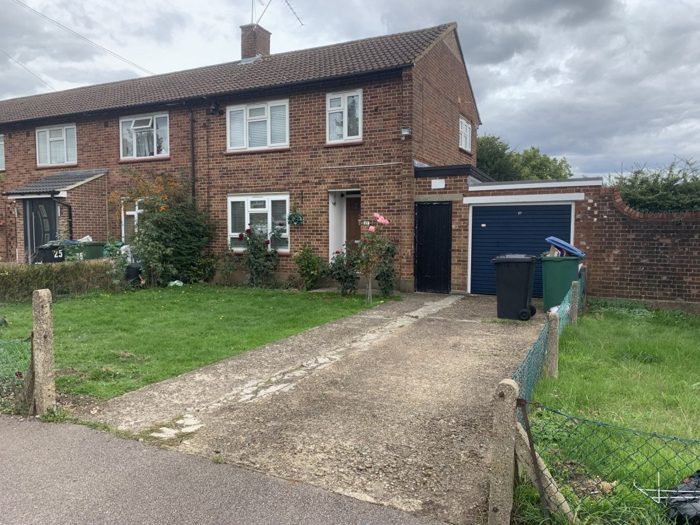 Photo of Clyston Road, Watford, WD18