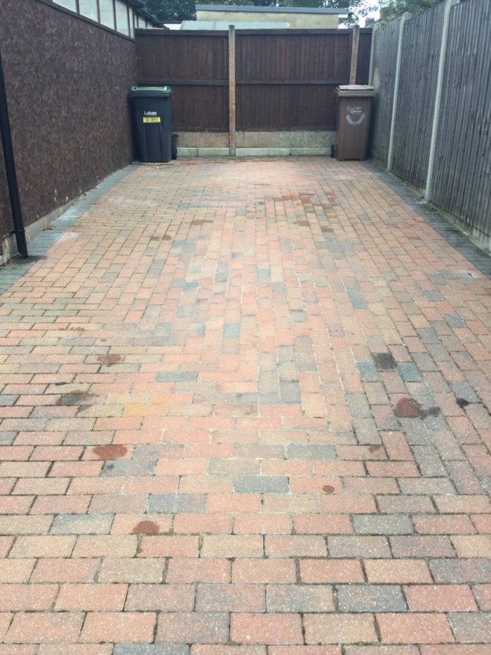 Photo of Devon Road, Luton, LU2