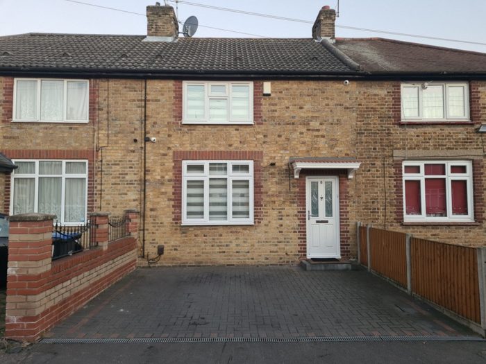 Photo of Woolmer Gardens, Enfield, N18