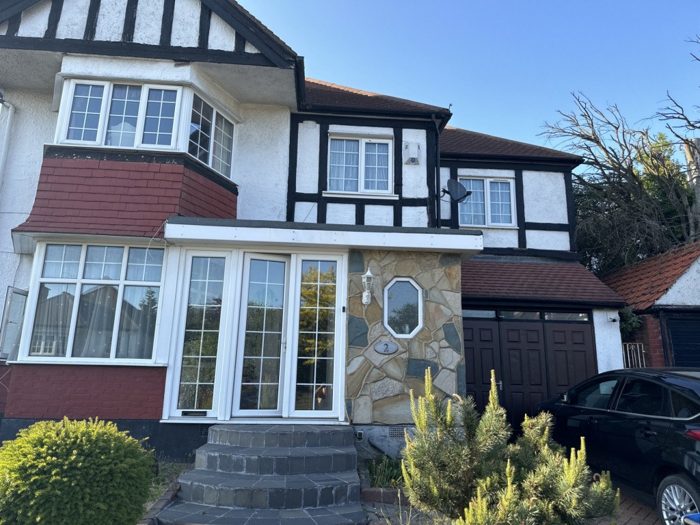 Photo of Barn Way, Brent, HA9