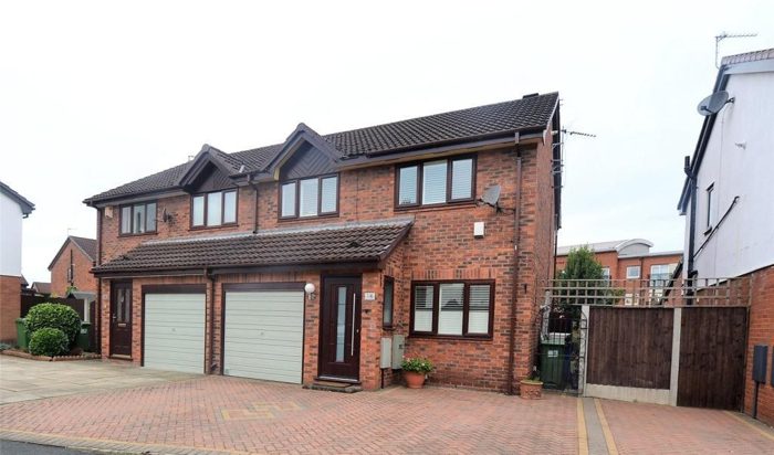 Photo of Stephenson Road, Trafford, M32