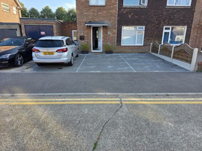 Crown Gardens, Canterbury, CT2