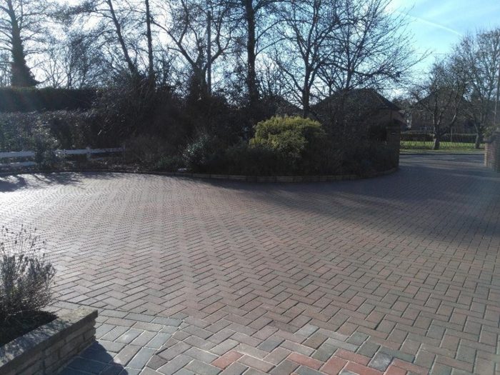 Photo of Treeside, Heathrow, UB7