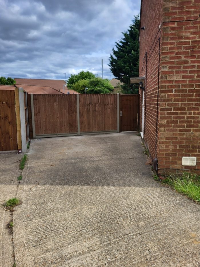 Photo of Gresham Close, Luton, LU2