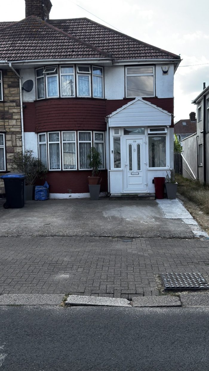 Photo of Wyld Way, Willesden, HA9