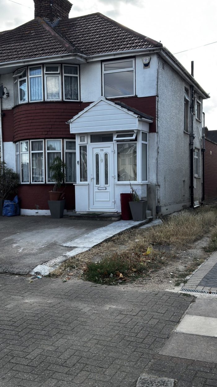 Photo of Wyld Way, Willesden, HA9