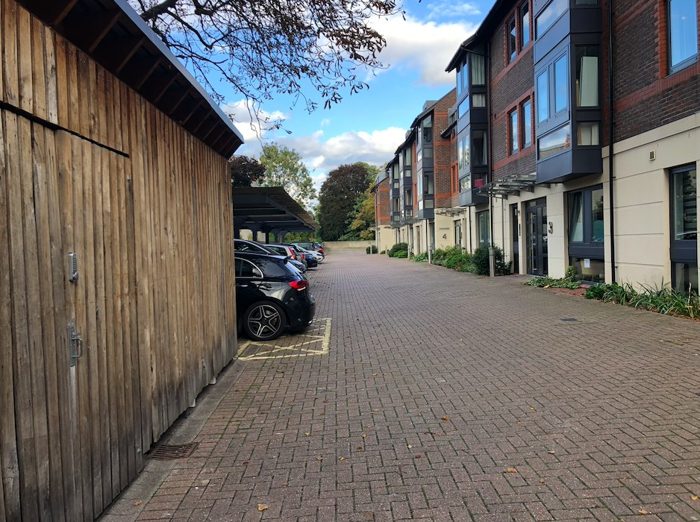 Photo of Old Lodge Place, Richmond, TW1