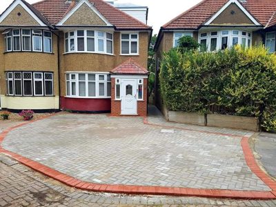 Sidmouth Avenue, Richmond, TW7