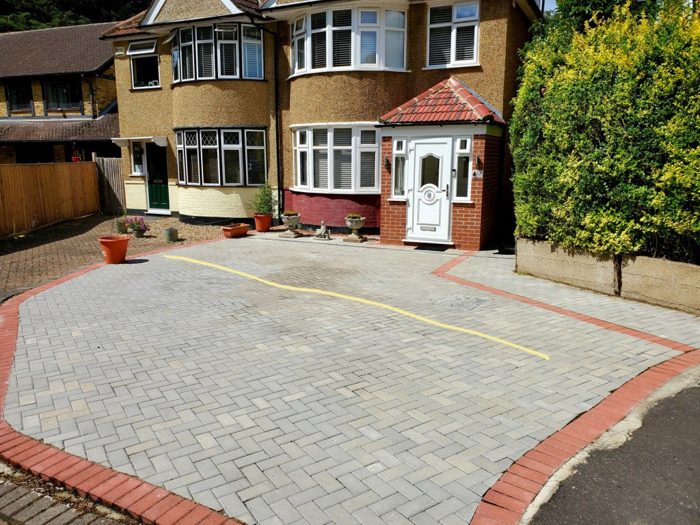 Photo of Sidmouth Avenue, Richmond, TW7