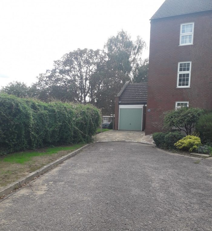 Photo of Post Lane, Richmond, TW2