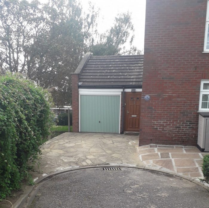 Photo of Post Lane, Richmond, TW2