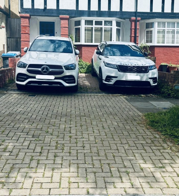 Photo of Oakington Manor Drive, Willesden, HA9