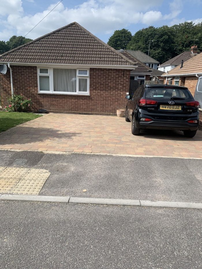 Photo of Dale Valley Close, Southampton, SO16