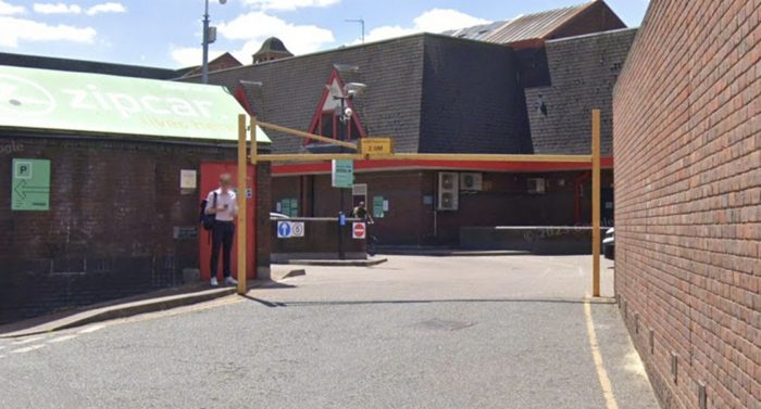 Photo of Shop Stop Shopping Centre, Wandsworth, SW11
