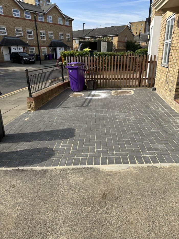Photo of Milligan Street, Canary Wharf, E14
