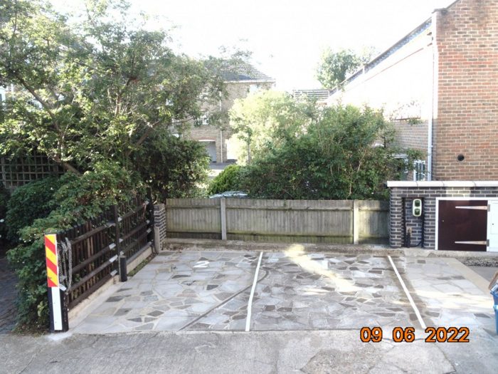 Photo of Salisbury Road, Richmond, TW9