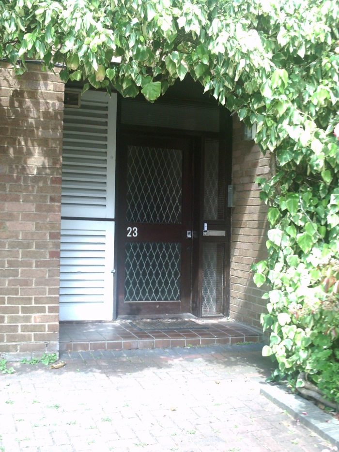 Photo of Windsor Crescent, Willesden, HA9