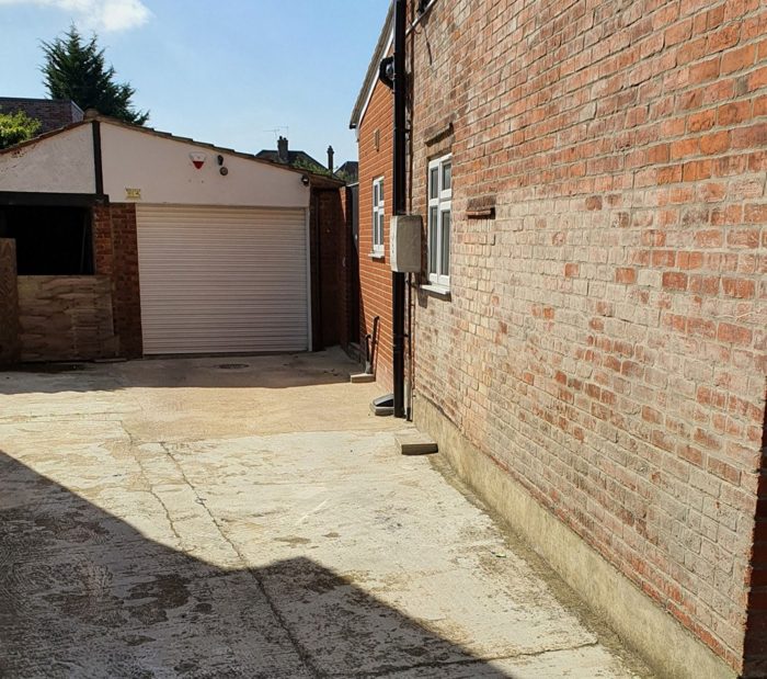 Photo of Vivian Avenue, Willesden, HA9