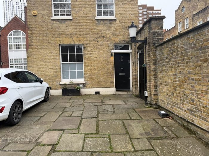Photo of Buttesland Street, Old Street, N1