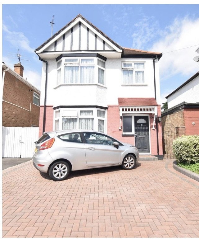 Photo of Worton Road, Richmond, TW7