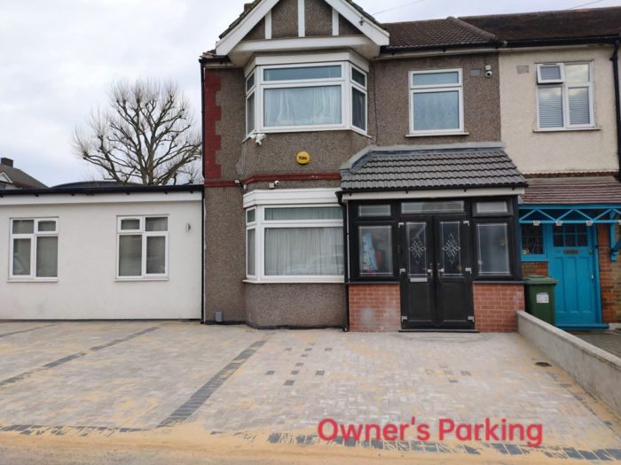 Photo of Dagenham Road, Havering, RM7