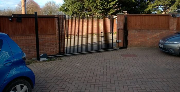 Photo of Doghurst Drive, Heathrow, UB7