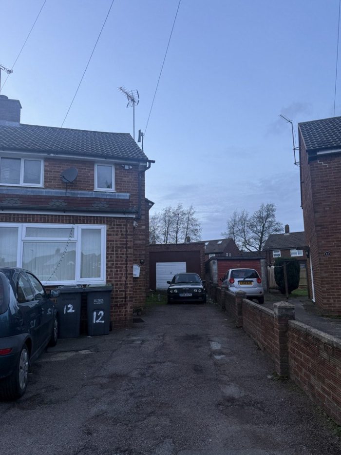 Photo of Hornsby Close, Luton, LU2