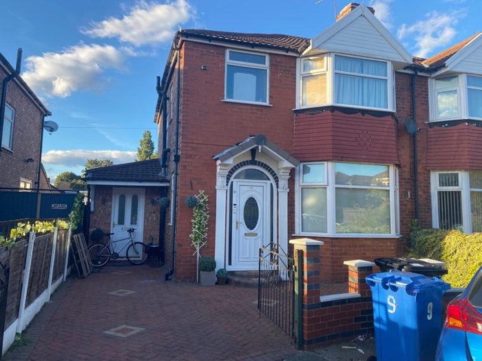 Photo of Dean Avenue, Trafford, M16