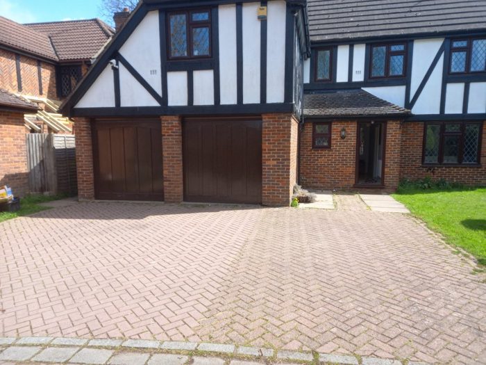 Photo of Raymer Walk, Gatwick, RH6