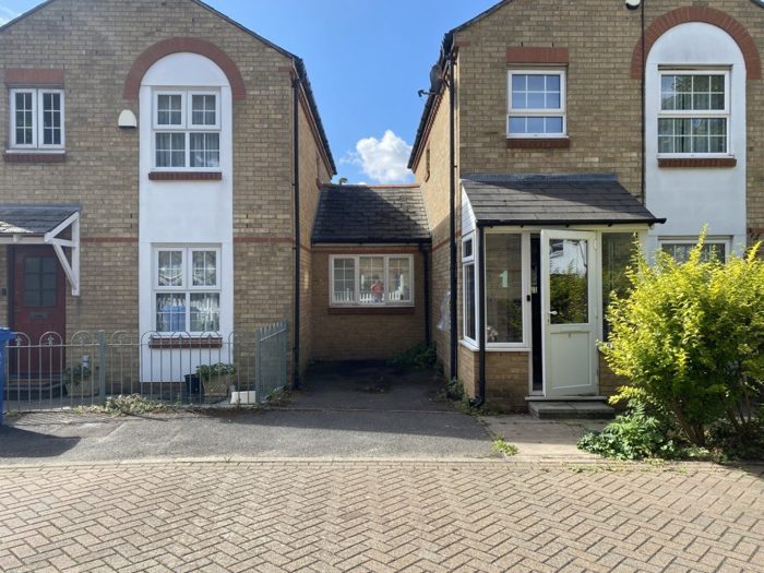 Photo of Keats Close, Bermondsey, SE1