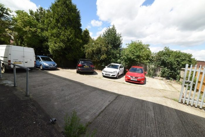 Photo of Park Way, Harrow, HA8