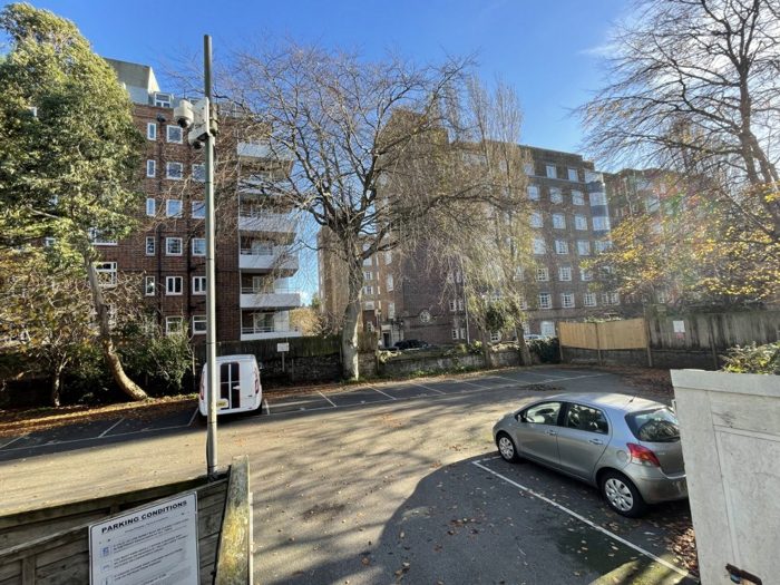 Photo of Courtlands Hotel, Brighton and Hove, BN3