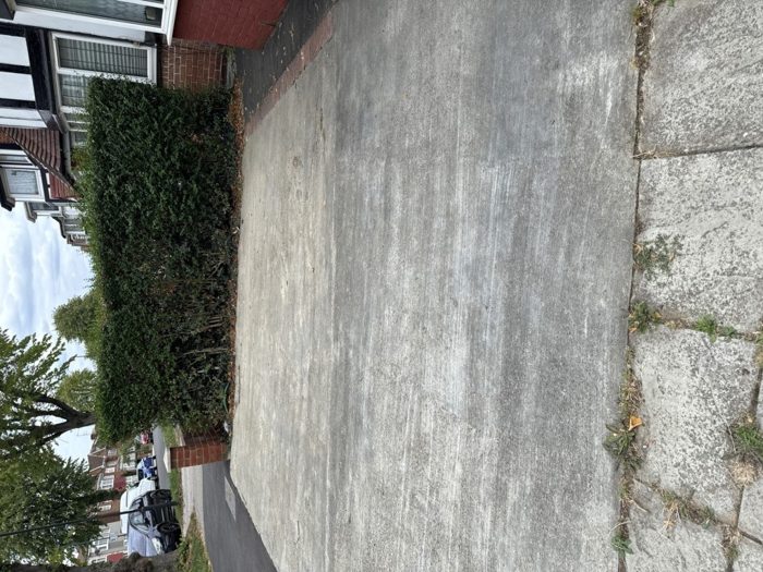 Photo of Vivian Avenue, Willesden, HA9