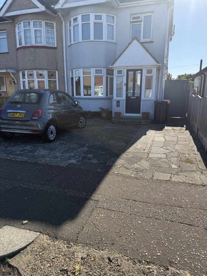 Photo of Derek Gardens, Southend-on-Sea, SS2