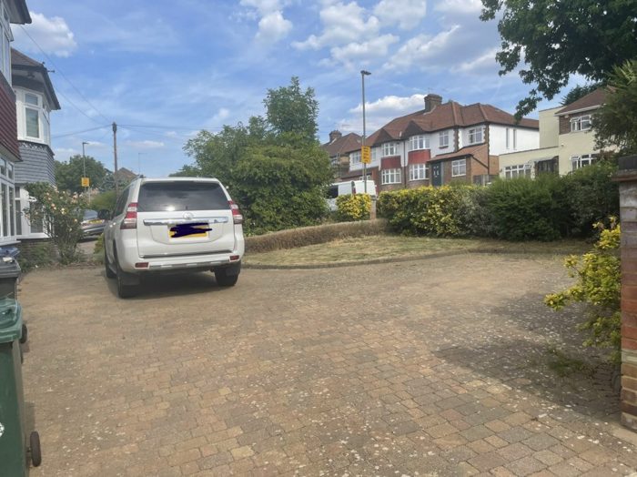Photo of Belmont Avenue, Barnet, EN4