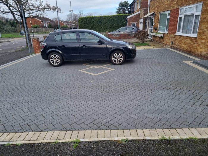 Photo of Lalleford Road, Luton, LU2