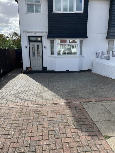 Tudor Court South, Willesden, HA9