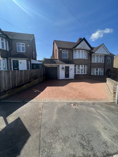 Woodbury Hill, Luton, LU2